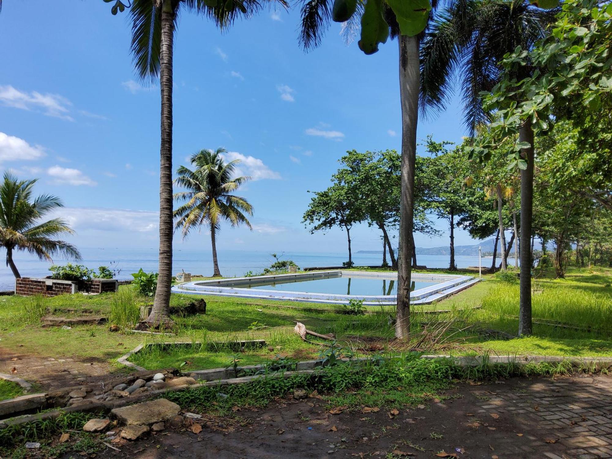 Hotel Kumala Samudra Cikakak Bagian luar foto
