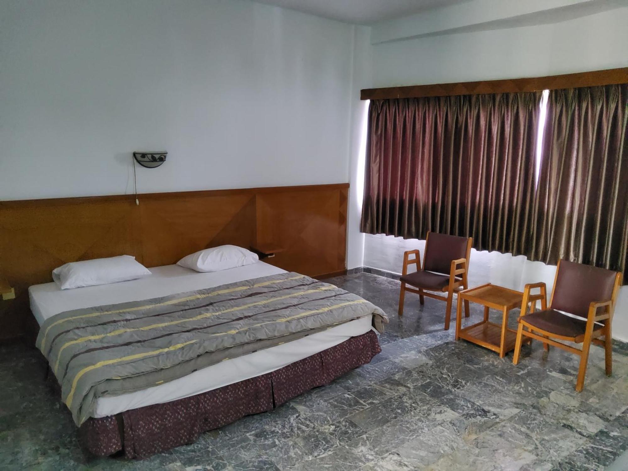 Hotel Kumala Samudra Cikakak Bagian luar foto